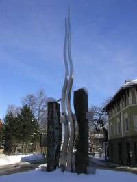 "Veränderung" Eine Großskulptur, entstanden als Beitrag zu der Ausstellung "Leben und Arbeiten am Wasser".